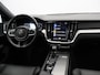 Volvo V60 2.0 T4 Inscription / Trekhaak / Panoramadak / 360 Camera / Head-up Display / Stoelverwarming / Lederen Bekleding / BLIS /