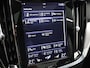 Volvo V60 2.0 T4 Inscription / Trekhaak / Panoramadak / 360 Camera / Head-up Display / Stoelverwarming / Lederen Bekleding / BLIS /