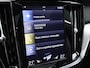 Volvo V60 2.0 T4 Inscription / Trekhaak / Panoramadak / 360 Camera / Head-up Display / Stoelverwarming / Lederen Bekleding / BLIS /