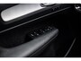 Volvo XC40 2.0 B4 Plus Dark | Trekhaak | Panoramadak | Lichtmetalen Velgen 19 inch | All-Season banden | Harman Kardon Audio | Achteruitrijcamera | Parkeersensoren | Keyless Entry | Elektrische Achterklep | Elektrisch Verstelbare Voorstoelen | Stoelverwarming | Google Navigatie | Apple Carplay | Android Auto