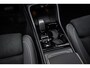Volvo XC40 2.0 B4 Plus Dark | Trekhaak | Panoramadak | Lichtmetalen Velgen 19 inch | All-Season banden | Harman Kardon Audio | Achteruitrijcamera | Parkeersensoren | Keyless Entry | Elektrische Achterklep | Elektrisch Verstelbare Voorstoelen | Stoelverwarming | Google Navigatie | Apple Carplay | Android Auto