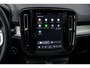 Volvo XC40 2.0 B4 Plus Dark | Trekhaak | Panoramadak | Lichtmetalen Velgen 19 inch | All-Season banden | Harman Kardon Audio | Achteruitrijcamera | Parkeersensoren | Keyless Entry | Elektrische Achterklep | Elektrisch Verstelbare Voorstoelen | Stoelverwarming | Google Navigatie | Apple Carplay | Android Auto