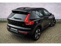 Volvo XC40 2.0 B4 Plus Dark | Trekhaak | Panoramadak | Lichtmetalen Velgen 19 inch | All-Season banden | Harman Kardon Audio | Achteruitrijcamera | Parkeersensoren | Keyless Entry | Elektrische Achterklep | Elektrisch Verstelbare Voorstoelen | Stoelverwarming | Google Navigatie | Apple Carplay | Android Auto