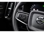 Volvo XC40 2.0 B4 Plus Dark | Trekhaak | Panoramadak | Lichtmetalen Velgen 19 inch | All-Season banden | Harman Kardon Audio | Achteruitrijcamera | Parkeersensoren | Keyless Entry | Elektrische Achterklep | Elektrisch Verstelbare Voorstoelen | Stoelverwarming | Google Navigatie | Apple Carplay | Android Auto