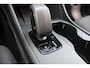 Volvo EX40 Single Motor Extended Range Plus 82 kWh | Trekhaak | Premium audio by Harman Kardon | Verwarmbare voorstoelen en stuurwiel | Apple carplay/Android auto | Adaptieve cruise control