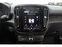 Volvo EX40 Single Motor Extended Range Plus 82 kWh | Trekhaak | Premium audio by Harman Kardon | Verwarmbare voorstoelen en stuurwiel | Apple carplay/Android auto | Adaptieve cruise control