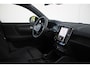 Volvo EX40 Single Motor Extended Range Plus 82 kWh | Trekhaak | Premium audio by Harman Kardon | Verwarmbare voorstoelen en stuurwiel | Apple carplay/Android auto | Adaptieve cruise control