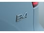 Volvo XC40 B4 Plus Dark | Trekhaak | Panoramadak | Verwarmbare voorstoelen, stuurwiel en voorruit | Adaptieve cruise control | Premium audio by Harman Kardon | Apple carplay/Android auto