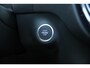 Volvo XC40 B4 Plus Dark | Trekhaak | Panoramadak | Verwarmbare voorstoelen, stuurwiel en voorruit | Adaptieve cruise control | Premium audio by Harman Kardon | Apple carplay/Android auto