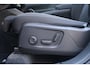 Volvo XC40 B4 Plus Dark | Trekhaak | Panoramadak | Verwarmbare voorstoelen, stuurwiel en voorruit | Adaptieve cruise control | Premium audio by Harman Kardon | Apple carplay/Android auto