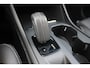 Volvo XC40 T5 Recharge R-Design | Semi-elektr. Trekhaak | Elektr. Schuif-/Kanteldak | Harman/Kardon | Elektrisch Verstelbare Stoelen Met Geheugen | Adaptieve Cruise Control | BLIS | Pilot Assist | Lederen Bekleding | Extra Getint Glas | 18" Lichtmetalen Velgen