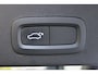 Volvo XC40 T5 Recharge R-Design | Semi-elektr. Trekhaak | Elektr. Schuif-/Kanteldak | Harman/Kardon | Elektrisch Verstelbare Stoelen Met Geheugen | Adaptieve Cruise Control | BLIS | Pilot Assist | Lederen Bekleding | Extra Getint Glas | 18" Lichtmetalen Velgen