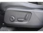 Volvo XC40 T5 Recharge R-Design | Semi-elektr. Trekhaak | Elektr. Schuif-/Kanteldak | Harman/Kardon | Elektrisch Verstelbare Stoelen Met Geheugen | Adaptieve Cruise Control | BLIS | Pilot Assist | Lederen Bekleding | Extra Getint Glas | 18" Lichtmetalen Velgen