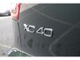 Volvo XC40 B4 Plus Dark | Trekhaak | Panoramadak | Verwarmbare voorstoelen, stuurwiel en voorruit | Premium audio by Harman Kardon | Apple carplay/Android auto |