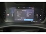Volvo XC40 B4 Plus Dark | Trekhaak | Panoramadak | Verwarmbare voorstoelen, stuurwiel en voorruit | Premium audio by Harman Kardon | Apple carplay/Android auto |