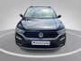 Volkswagen T-Roc 1.5TSI 110KW/150PK DSG Style · Apple/Android Car Play · Trekhaak · Navigatie