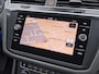 Volkswagen Tiguan 1.5 TSI ACT 150pk Highline DSG Automaat / Panorama schuifk dak / Navigatie / Wegkl trekhaak /
