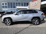 Toyota RAV4 2.5 Plug-in Hybrid AWD Style STOEL/STUUR VERWARMING PARKEERSENSOREN VOOR EN ACHTER