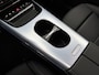 Mercedes-Benz GLB 200 Business Solution AMG 7p. 58 kWh | Premium plus pakket | Nightpakket | Parkeerpakket | Trekhaak | Vast panoramadak | GUARD 360° | Massage functie | Burmester Surround Sound systeem | 19” vijfspaaks lichtmetalen AMG-velgen |