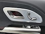 Mercedes-Benz GLB 200 Business Solution AMG 7p. 58 kWh | Premium pakket | Winterpakket | Nightpakket | Sportstoelen pakket | Trekhaak | Vast panoramadak | 19” vijfspaaks lichtmetalen AMG-velgen | GUARD 360°|