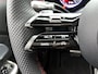 Mercedes-Benz GLB 200 Business Solution AMG 7p. 58 kWh | Premium pakket | Winterpakket | Nightpakket | Sportstoelen pakket | Trekhaak | Vast panoramadak | 19” vijfspaaks lichtmetalen AMG-velgen | GUARD 360°|