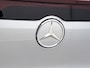 Mercedes-Benz GLB 200 Business Solution AMG 7p. 58 kWh | Premium pakket | Winterpakket | Nightpakket | Sportstoelen pakket | Trekhaak | Vast panoramadak | 19” vijfspaaks lichtmetalen AMG-velgen | GUARD 360°|