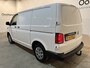Volkswagen Transporter 2.0 TDI L1H1 150 PK Automaat / Euro 6 / Schuifdeur L + R / Airco / CarPlay / Cruise Control / Trekhaak / PDC / 3-Zits / 85.100 KM !!