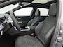 Mercedes-Benz C-klasse 300 e 140 Years Edition | Comfortpakket Plus | Nightpakket | Winterpakket | Parkeerpakket met 360°-camera | Panoramaschuifdak | 360° camera | Warmtewerend, donkergetint glas | 19" multispaaks lichtmetalen AMG-velgen |