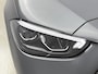 Mercedes-Benz C-klasse 300 e 140 Years Edition | Comfortpakket Plus | Nightpakket | Winterpakket | Parkeerpakket met 360°-camera | Panoramaschuifdak | 360° camera | Warmtewerend, donkergetint glas | 19" multispaaks lichtmetalen AMG-velgen |
