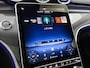 Mercedes-Benz C-klasse 300 e 140 Years Edition | Comfortpakket Plus | Nightpakket | Winterpakket | Parkeerpakket met 360°-camera | Panoramaschuifdak | 360° camera | Warmtewerend, donkergetint glas | 19" multispaaks lichtmetalen AMG-velgen |