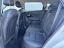 Kia Niro Hybrid DynamicPlusLine 1.6 GDi 141pk | ALL SEASON BANDEN | ADAPTIVE CRUISE| CAMERA | NAVI | DODEHOEK ASSISTENTIE | PRIVACY GLASS | STOEL- & STUURWIELVERWARMING | HEV | ISOFIX |
