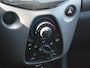 Peugeot 108 1.0 e-VTi Active | Camera | Apple Carplay | DAB | Airco | 14 Inch lichtmetalen velgen | NL-Auto |