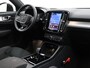 Volvo XC40 B4 AUT(7) PLUS DARK SCHUIFDAK HARMAN KARDON TREKHAAK CAMERA