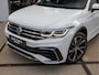 Volkswagen Tiguan 1.4 TSI eHybrid R-Line Business+ *Pano | IQ | ACC | 20" | Trekhaak | Stoelverw. (achter) | Leder/Alcantara | CarPlay | Navi*