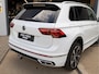 Volkswagen Tiguan 1.4 TSI eHybrid R-Line Business+ *Pano | IQ | ACC | 20" | Trekhaak | Stoelverw. (achter) | Leder/Alcantara | CarPlay | Navi*