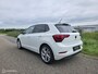 Volkswagen Polo 1.0 TSI / Alcantara / Stoelv. / Navi / Carpl.