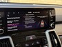 Kia Sorento 1.6 T-GDI Plug-in Hybrid 4WD DynamicPlusLine | 7-persoons | Trekhaak afneembaar | Lederen bekleding | Stoel&stuurverwarming | Camera | Adaptieve cruise | Lane assist | Dodehoekdetectie | Full-LED | DAB |Navigatie | Apple CarPlay | Bose audio | 19 inch velgen | Elektrische achterklep | Volledig onderhouden