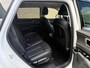 Kia Sorento 1.6 T-GDI Plug-in Hybrid 4WD DynamicPlusLine | 7-persoons | Trekhaak afneembaar | Lederen bekleding | Stoel&stuurverwarming | Camera | Adaptieve cruise | Lane assist | Dodehoekdetectie | Full-LED | DAB |Navigatie | Apple CarPlay | Bose audio | 19 inch velgen | Elektrische achterklep | Volledig onderhouden