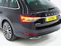 Skoda Superb Combi 1.4 TSI iV Laurin & Klement | Panoramadak | Leder | Trekhaak | Stoelkoeling | Massage | Canton | 360 | Memory