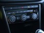 Volkswagen T-Roc 1.5 TSI Style 150 pk | Panoramadak | Led Koplampen | Trekhaak | Navigatie | Stoelverwarming