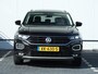 Volkswagen T-Roc 1.5 TSI Style 150 pk | Panoramadak | Led Koplampen | Trekhaak | Navigatie | Stoelverwarming