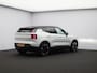 Volvo EX30 Single Motor Extended Range Ultra 69 kWh / Panoramisch Dak / Elek. Verst. Stoelen / 19" / 360gr Camera / Extra Getint Glas / Harman Kardon / BLIS /