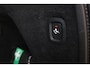 Volvo XC90 T5 AWD Inscription - IntelliSafe Assist & Surround - Adaptieve LED koplampen - Standkachel - Verwarmde voorstoelen, stuur & achterbank - Elektr. bedienb. voorstoelen met geheugen - Parkeercamera achter - Parkeersensoren voor & achter - Extra getint glas - Inklapbare trekhaak