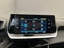 Peugeot e-2008 EV Allure Pack 50 kWh Camera | Digitaal Dashboard | 17" Lichtmetaal | Carplay | Climate Control | Cruise | DAB | LED | Parkeersensoren | Achteruitrijcamera | Airco (automatisch) | Apple Carplay/Android Auto|telefoonintegratie premium
