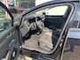 Volkswagen Golf 1.0 eTSI Life Business