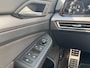 Volkswagen Golf 1.0 eTSI Life Business