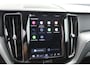 Volvo XC60 2.0 T6 Plug-in hybrid AWD Core Bright | Incl. 12 maanden garantie | Adaptieve Cruise | Lane assist | Climate control | Stoelverwarming | Stuurverwarming | Apple Carplay/ Android auto | Navigatie | Parkeersensoren | Parkeercamera | Achterbank verwarmd | Elektrisch verstelbare stoelen |