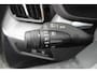 Volvo XC60 2.0 T6 Plug-in hybrid AWD Core Bright | Incl. 12 maanden garantie | Adaptieve Cruise | Lane assist | Climate control | Stoelverwarming | Stuurverwarming | Apple Carplay/ Android auto | Navigatie | Parkeersensoren | Parkeercamera | Achterbank verwarmd | Elektrisch verstelbare stoelen |