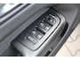 Volvo XC60 2.0 T6 Plug-in hybrid AWD Core Bright | Incl. 12 maanden garantie | Adaptieve Cruise | Lane assist | Climate control | Stoelverwarming | Stuurverwarming | Apple Carplay/ Android auto | Navigatie | Parkeersensoren | Parkeercamera | Achterbank verwarmd | Elektrisch verstelbare stoelen |