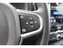 Volvo XC60 2.0 T6 Plug-in hybrid AWD Core Bright | Incl. 12 maanden garantie | Adaptieve Cruise | Lane assist | Climate control | Stoelverwarming | Stuurverwarming | Apple Carplay/ Android auto | Navigatie | Parkeersensoren | Parkeercamera | Achterbank verwarmd | Elektrisch verstelbare stoelen |